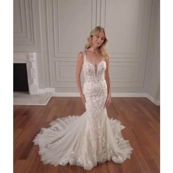 Martin Thornburg Branson Wedding Dress 122231 - Picture 4 of 17